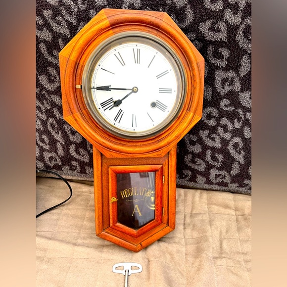 regulator Wall Decor Vintage Regulator Oak Wall Clock Working With